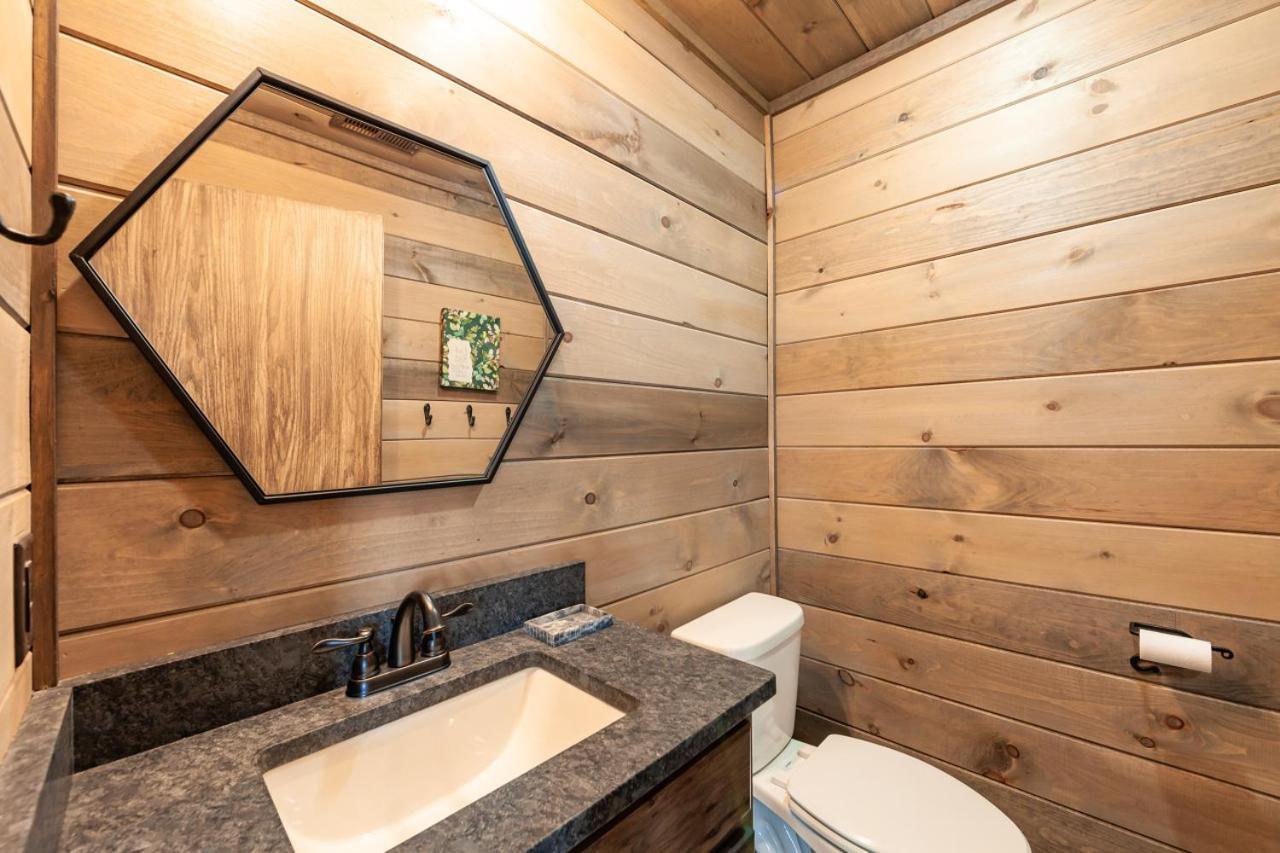 סביירוויל Splash Mountain Pool Hot Tub Theater Game Room מראה חיצוני תמונה