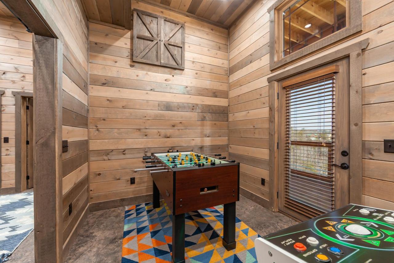 סביירוויל Splash Mountain Pool Hot Tub Theater Game Room מראה חיצוני תמונה
